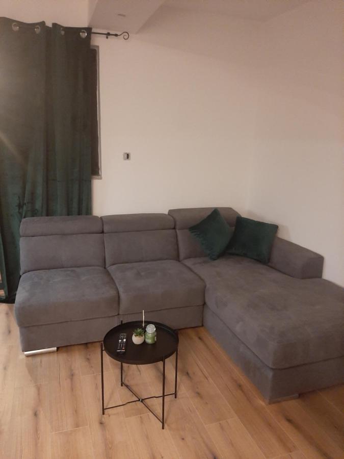 Apartman Mate Lopar Esterno foto