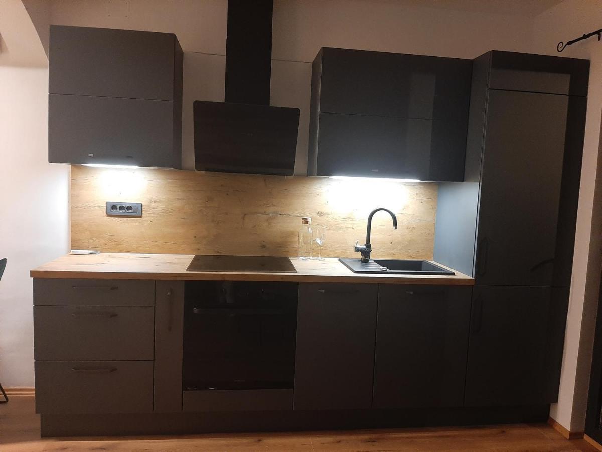 Apartman Mate Lopar Esterno foto