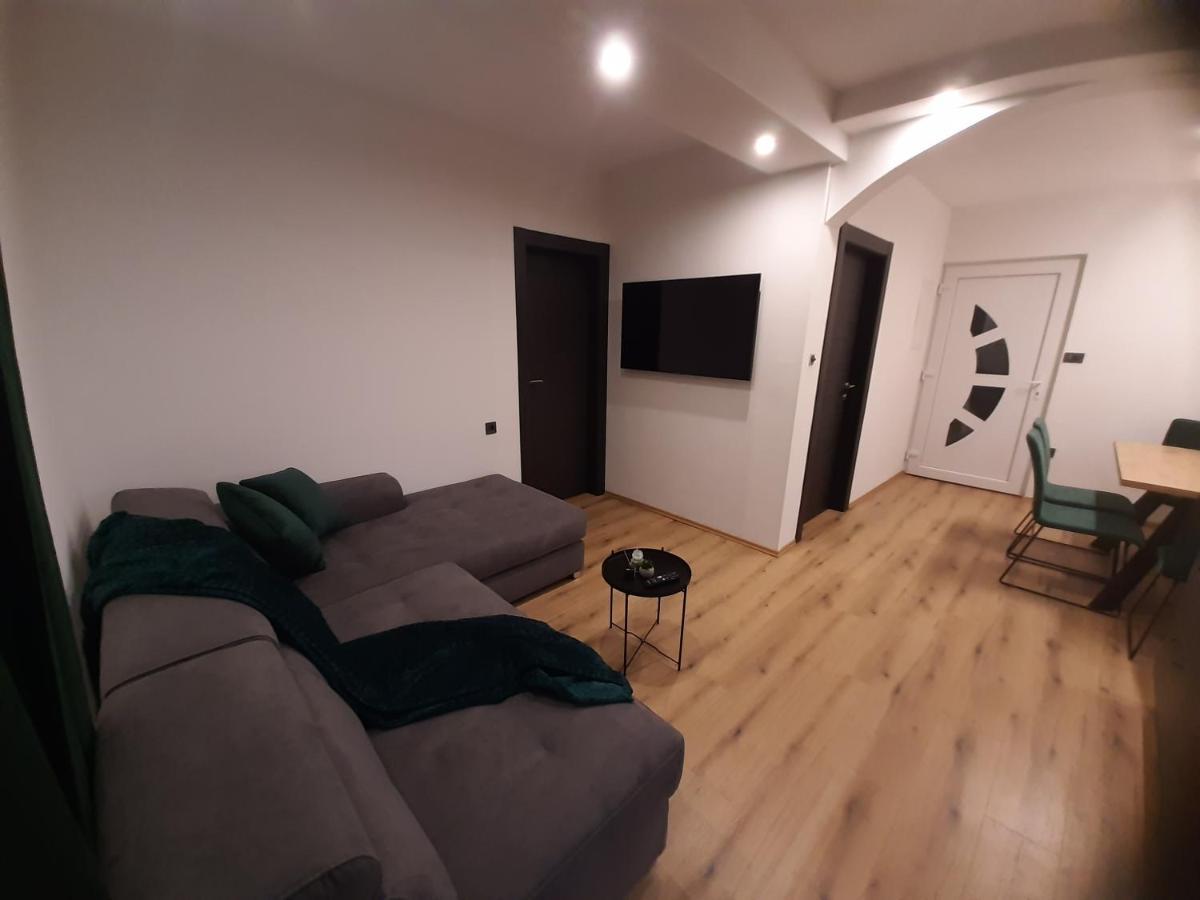 Apartman Mate Lopar Esterno foto